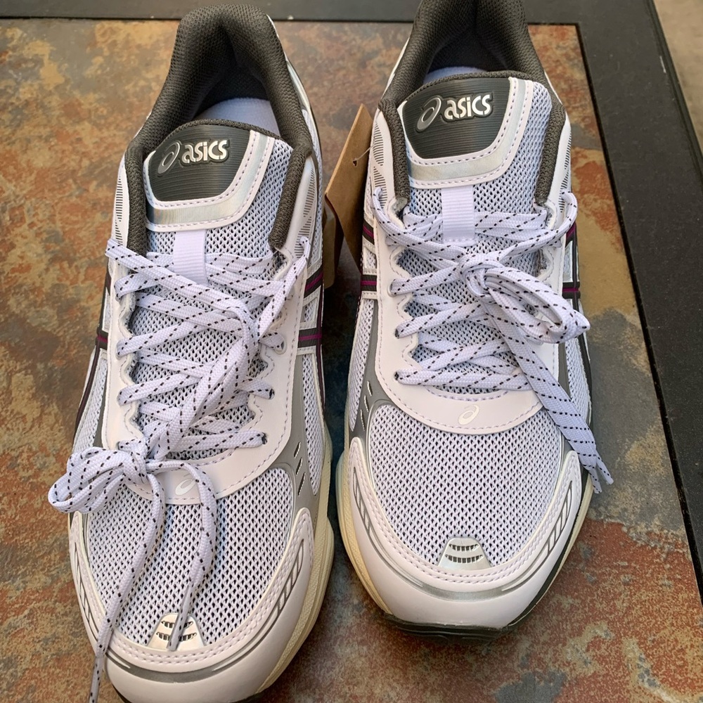 ASICS Gel-Kinetic Fluent Sneaker - Picture 6 of 7